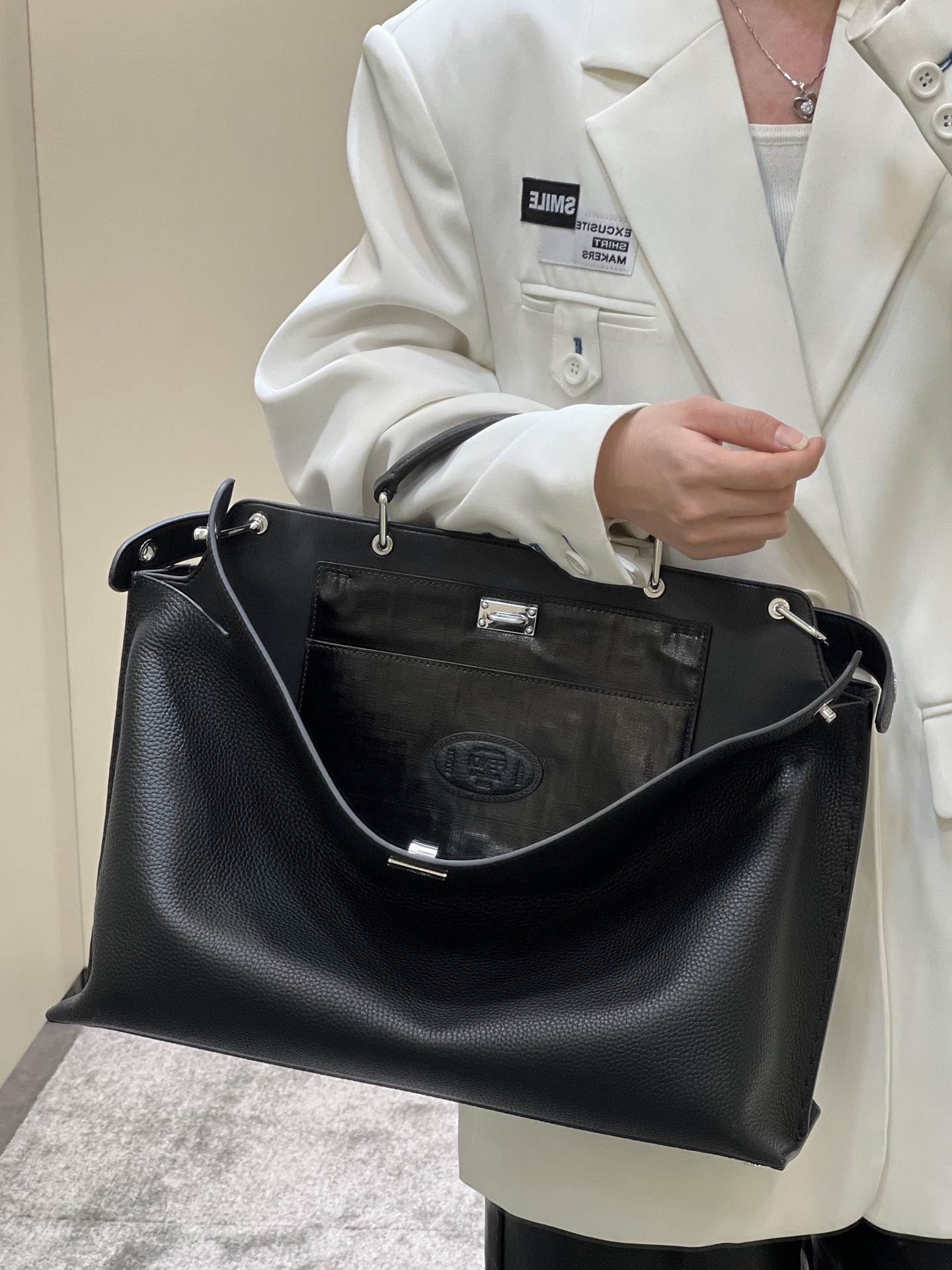 F**di peekaboo-41x13x29cm