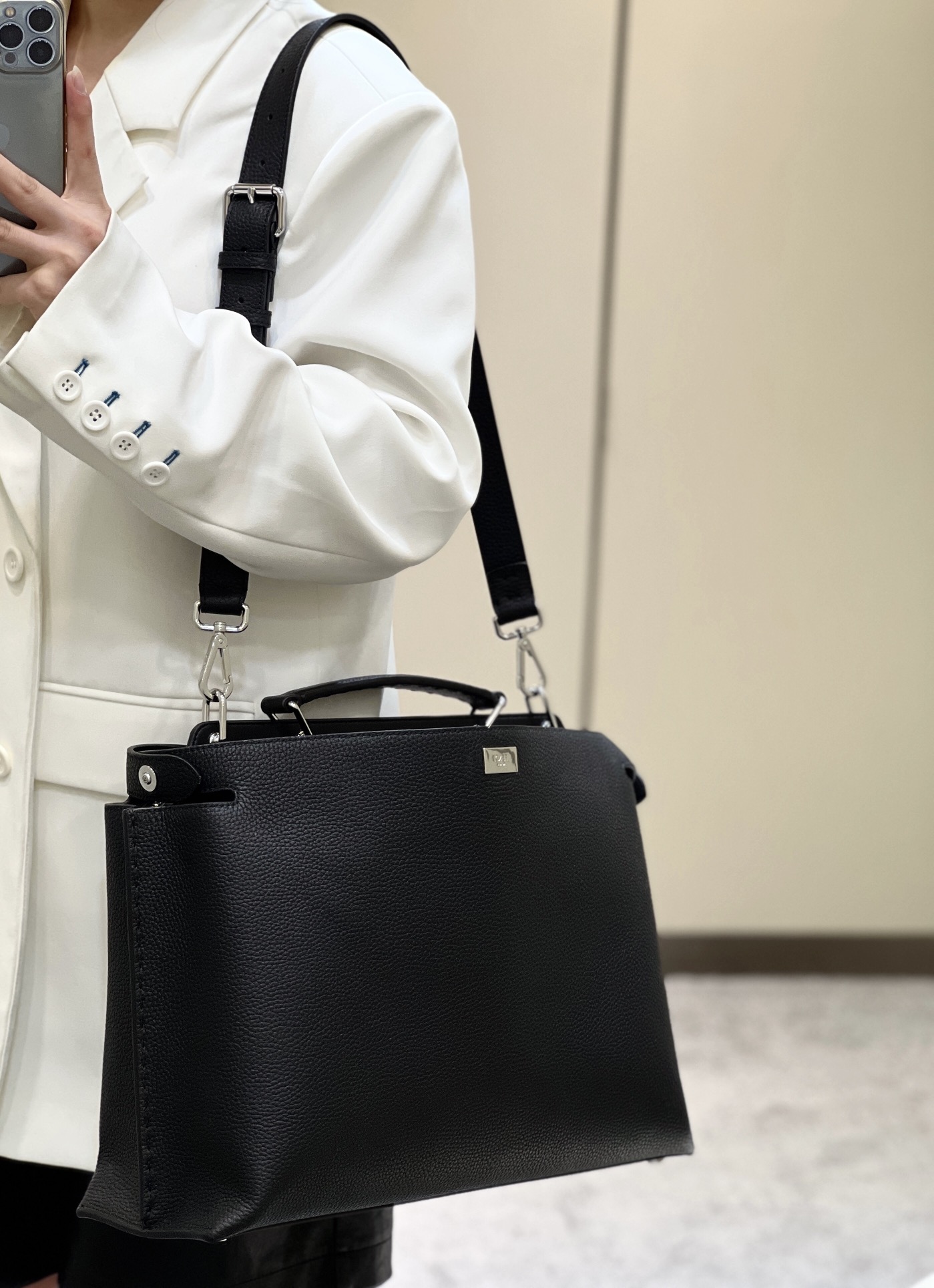 F**di peekaboo-41x13x29cm