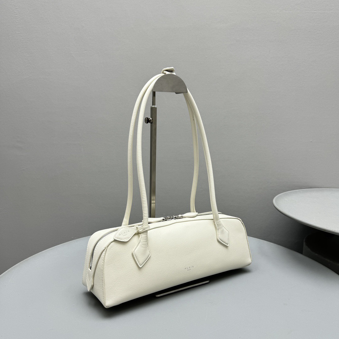 Alaïa Le Teckel "Sausage Dog" Shoulder Bag-32*13*10CM