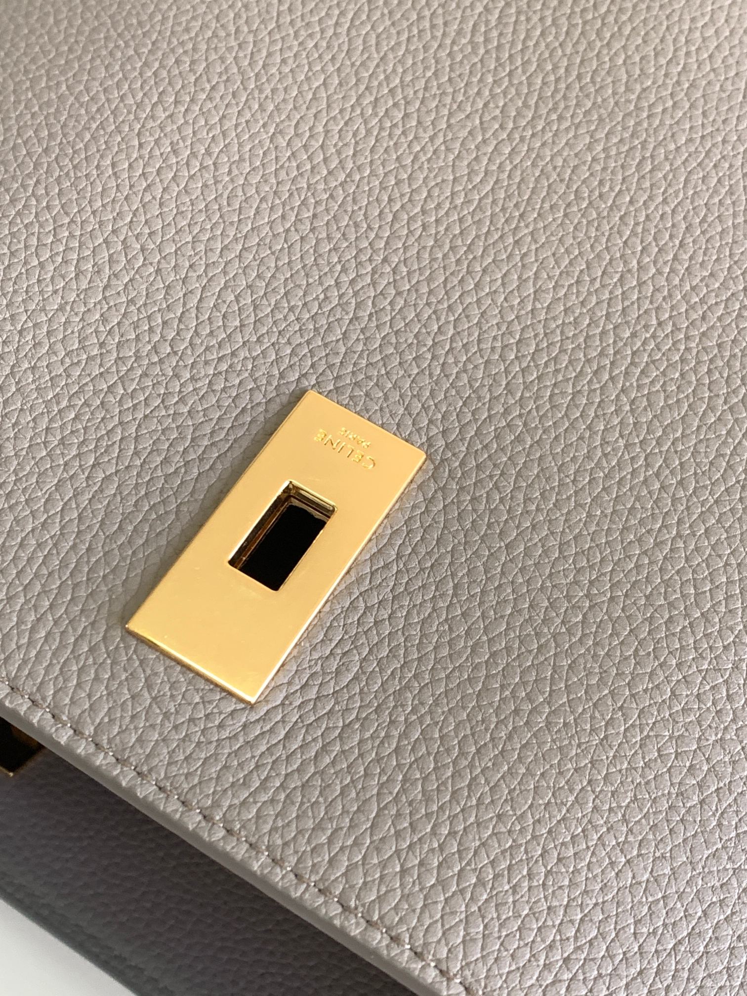 Ce**e bucket bag-23*25*23cm