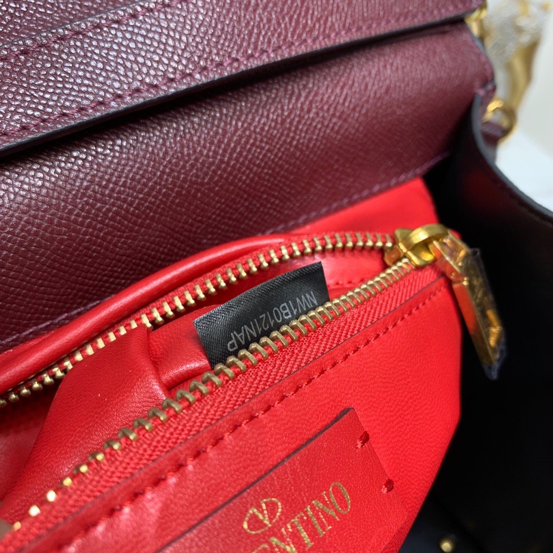 Va1e*ntin0 garavani vsling bags-30.5*23*14 cm