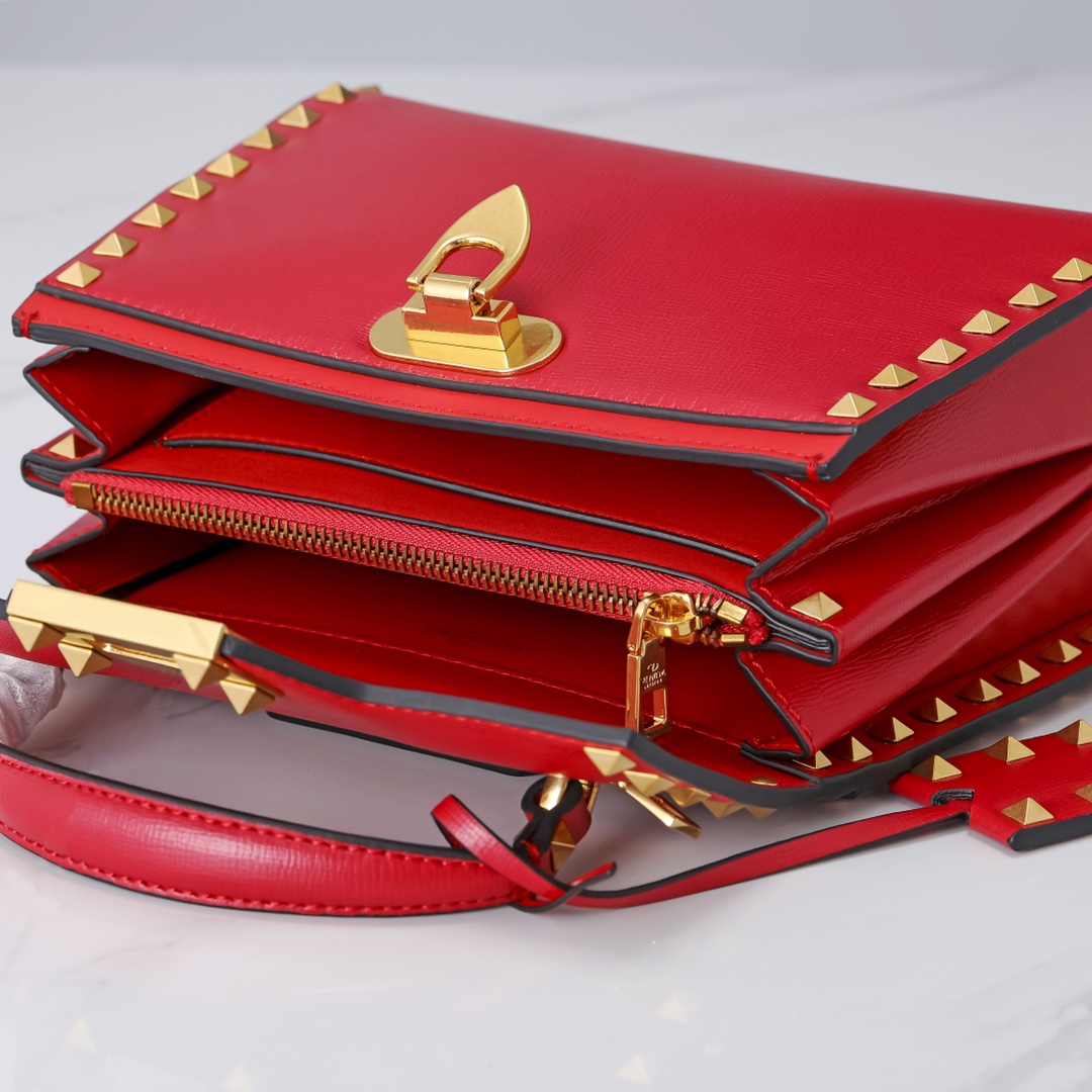 Va1e*ntin0 garavani rockstud alcove-22*17*9cm