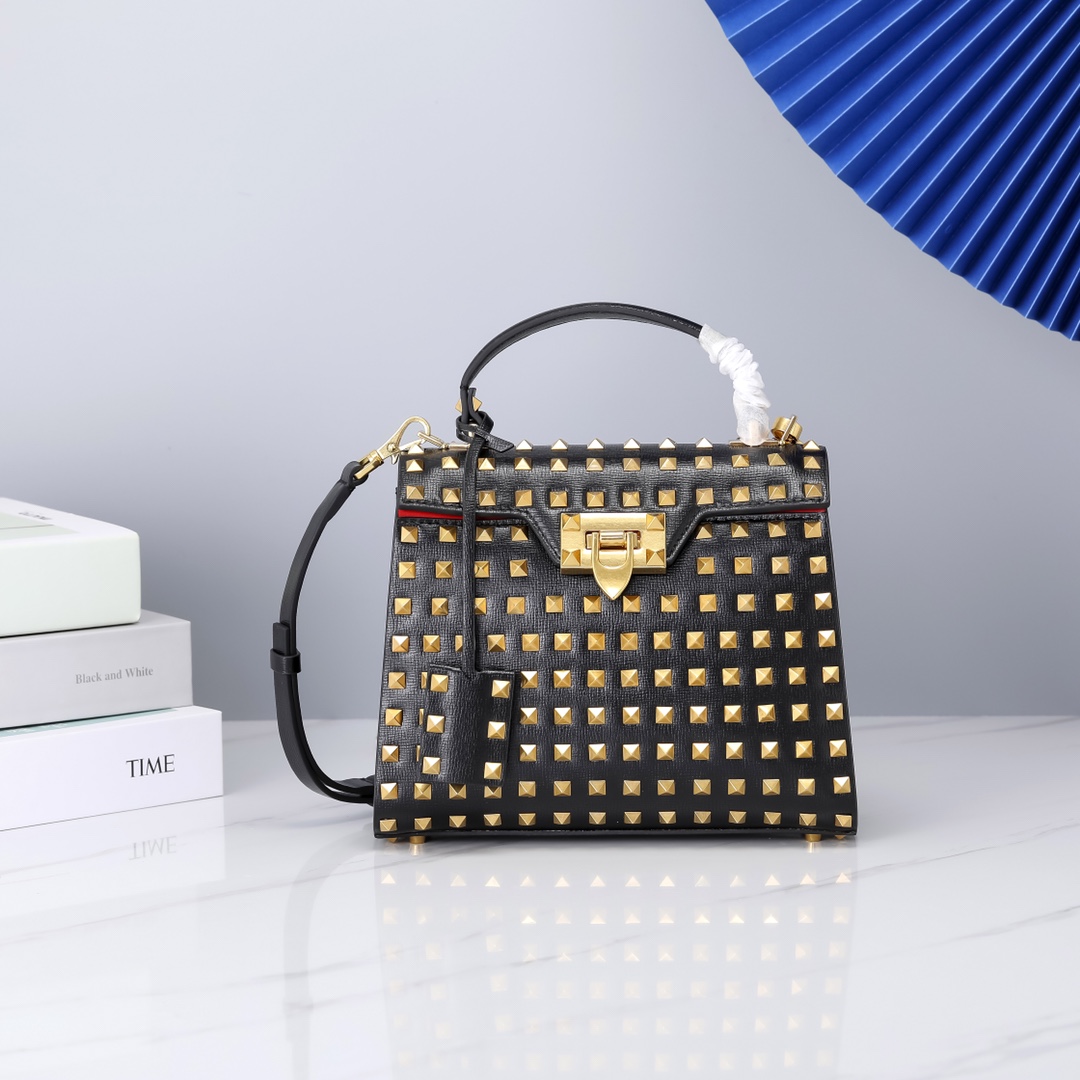 Va1e*ntin0 garavani rockstud alcove-22*17*9cm