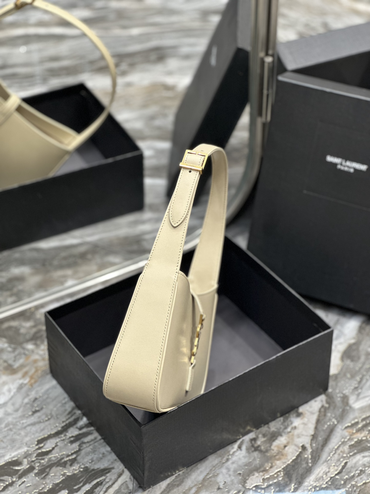 Y*L le5a7 vintage bag-25x14x10cm