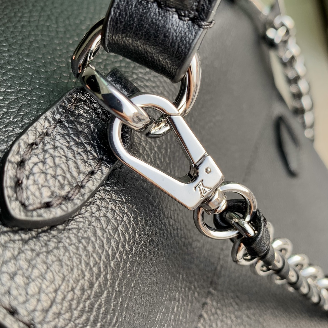 l0*is V*t0n lockme ever 23x17x10cm