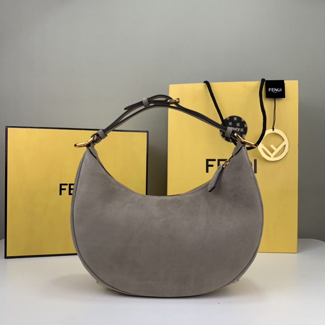 F**di graphy bag-29 x24.5 x10cm