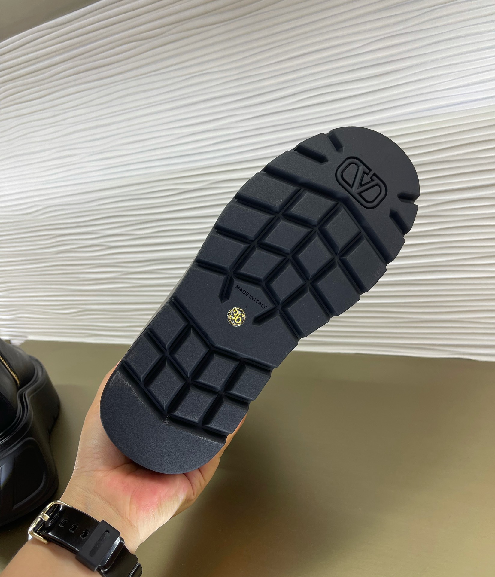 Va1e*ntin0 boots(eu35-41)