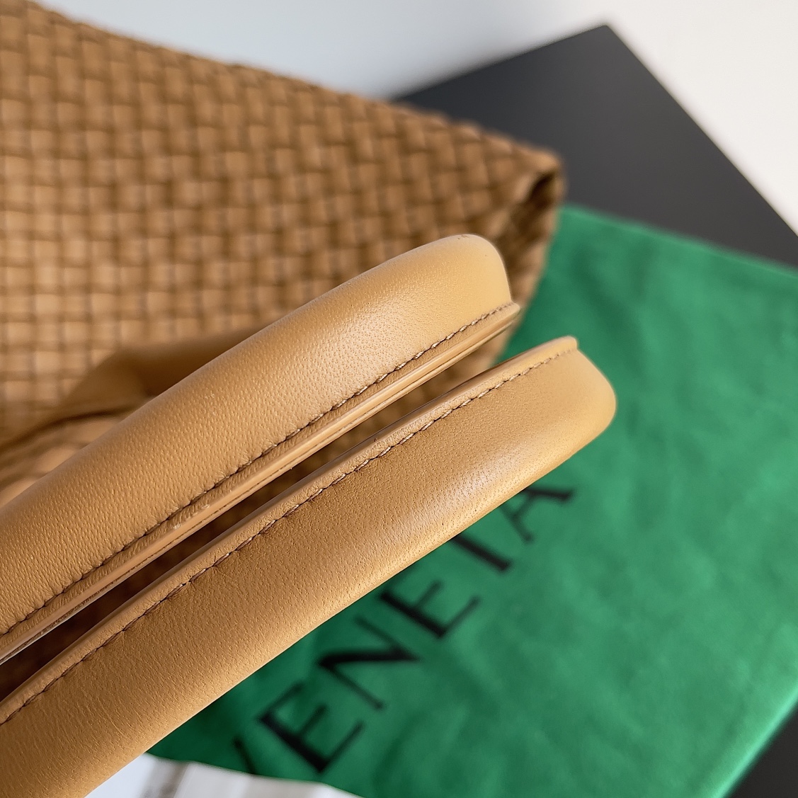 bo*te*ga Ve*ne*ta large tote bag-51*18*28cm