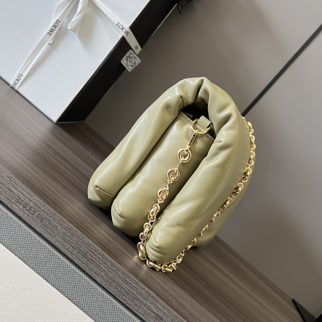 L0ew* puffer goya bag-23*13*6cm