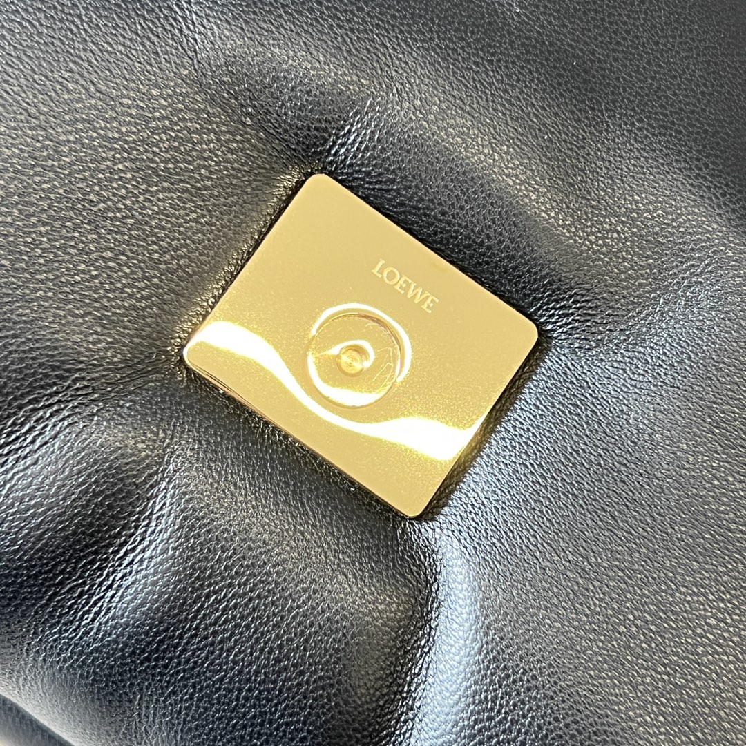 L0ew* puffer goya bag-23*13*6cm