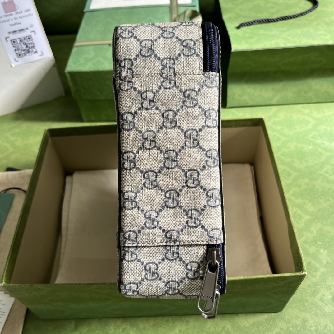 G*u*i pouch-22*8*19.5cm