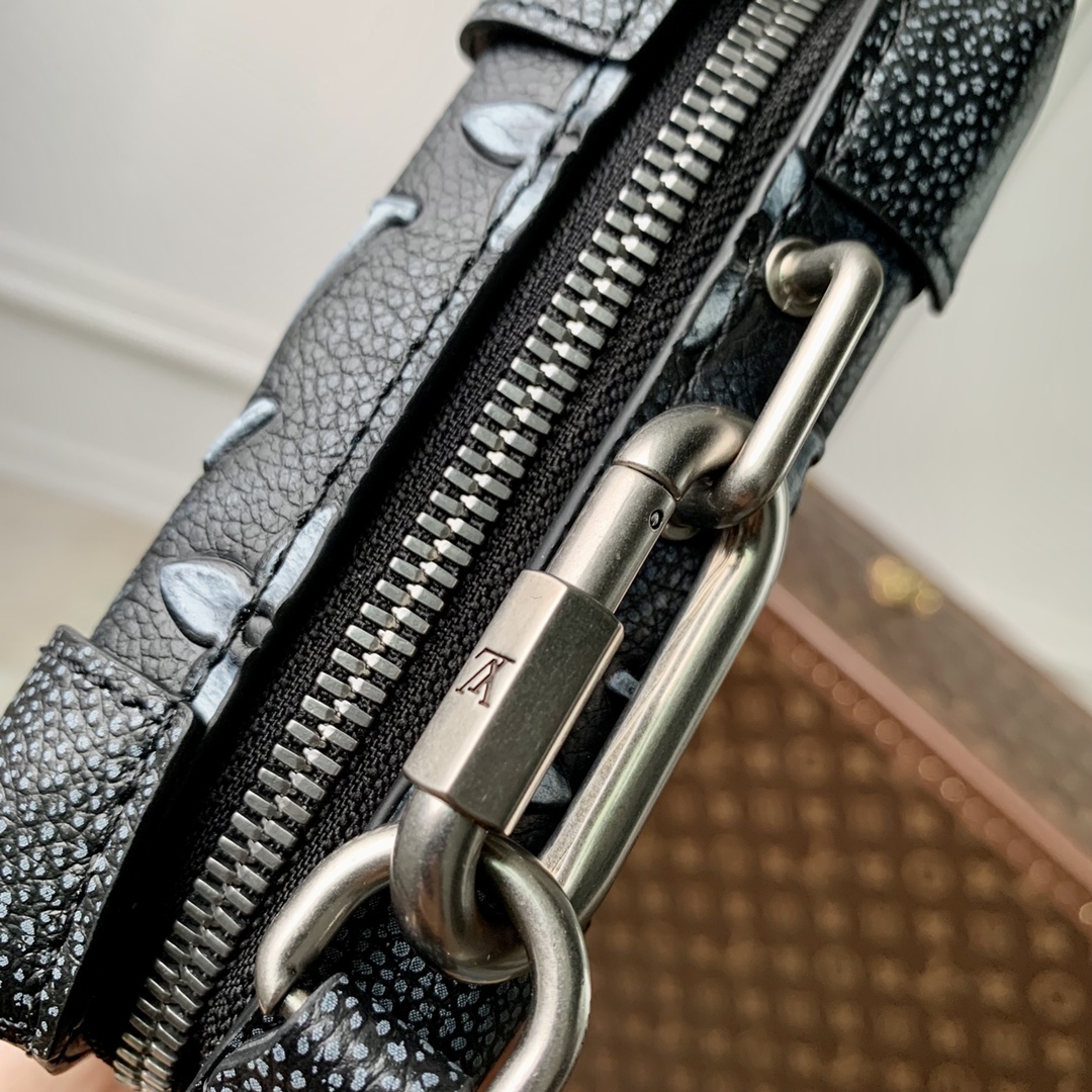 l0*is V*t0n soft trunk-m81776-22.5*14*5 m