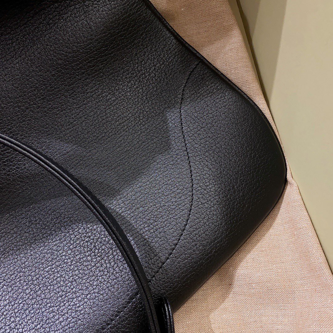 G*u*i tote bag-39*38*2cm