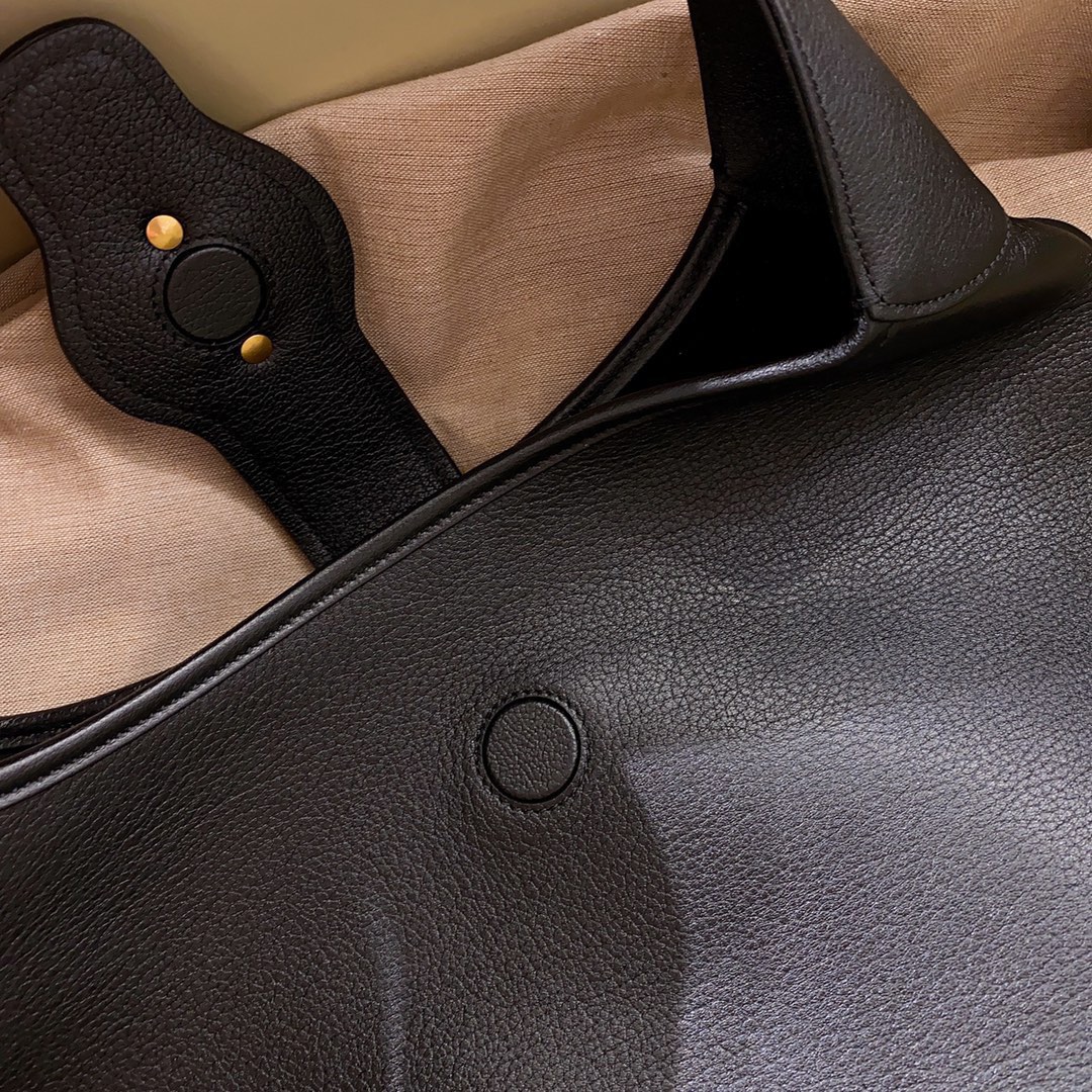 G*u*i tote bag-39*38*2cm