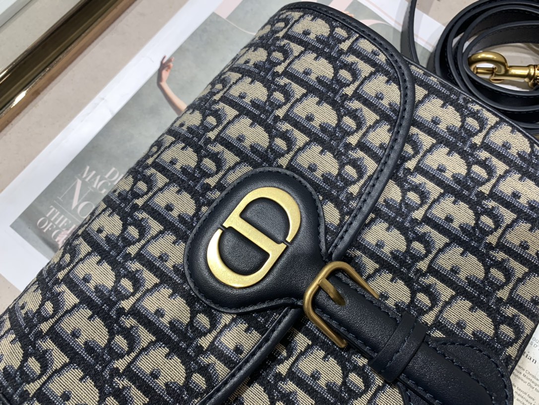 Di0r 30 Bobby Bag-23×18×7CM