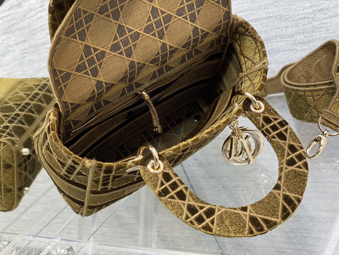 lady D*or handle bag-24cm