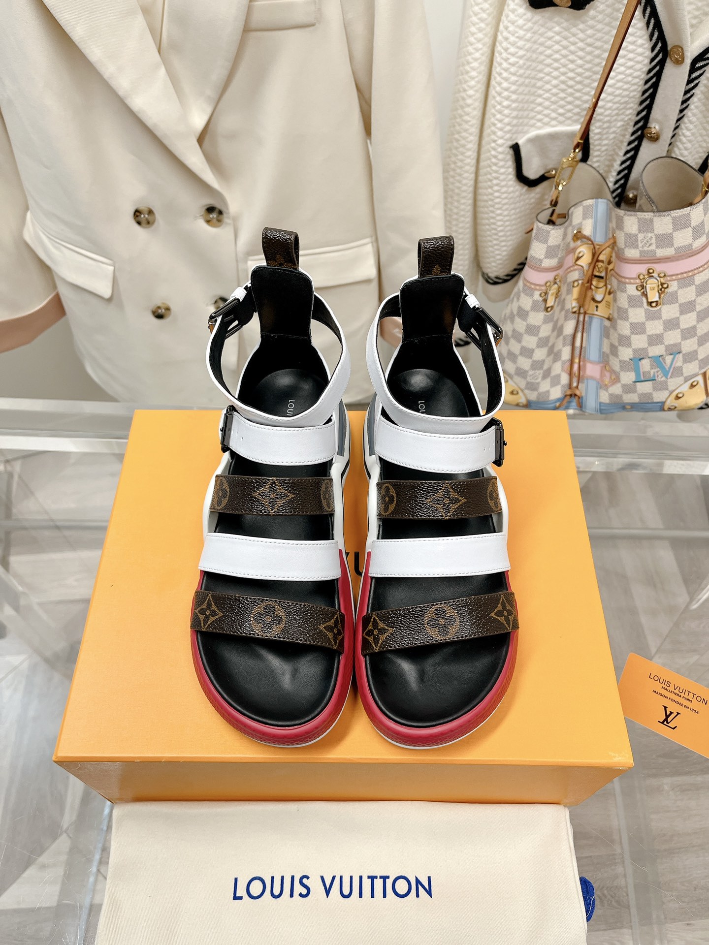 l0*is V*t0n archlight heels(eu35-41)