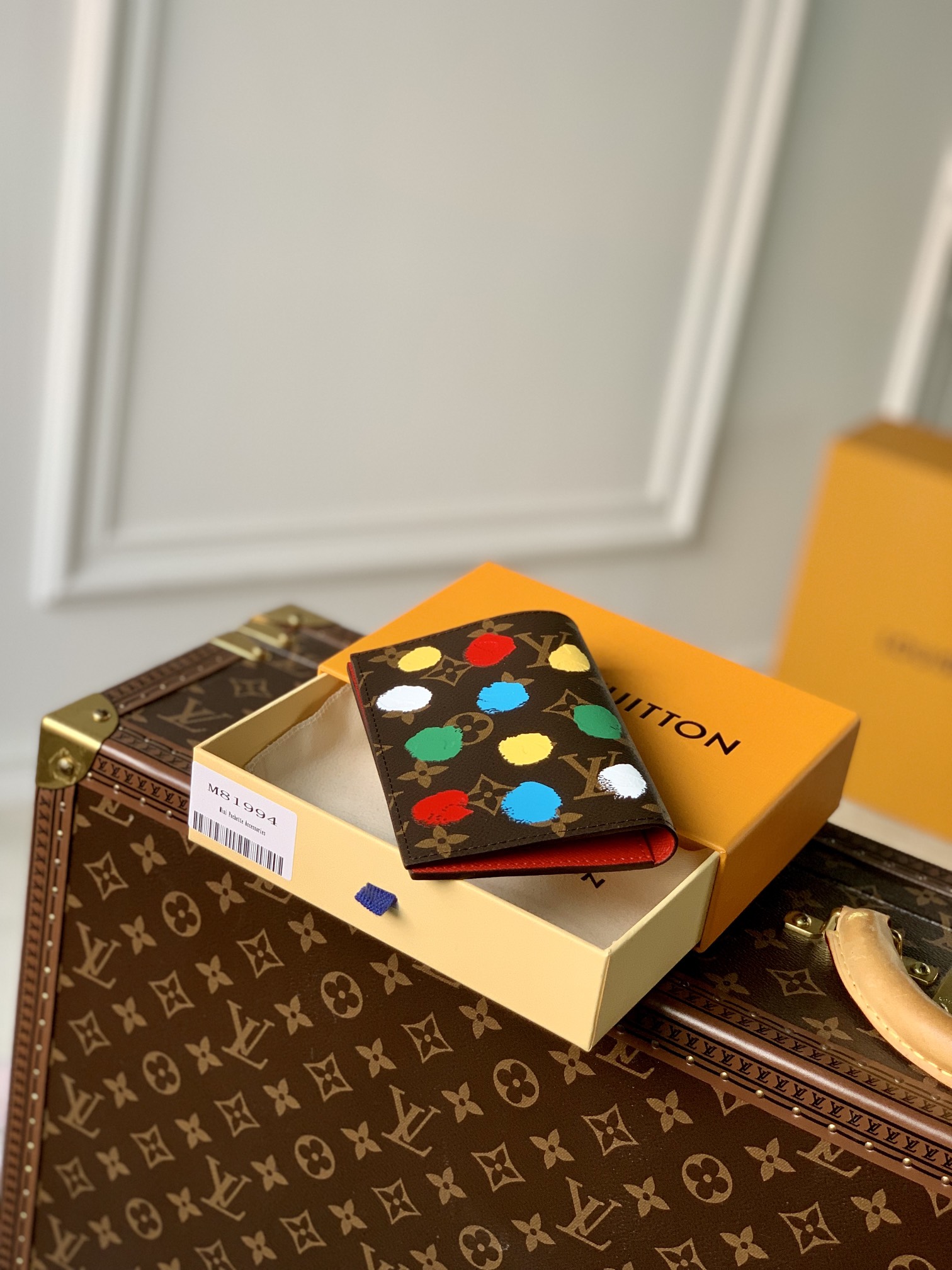 l0*is V*t0n wallet-10.0 x 14.0 x 2.5cm