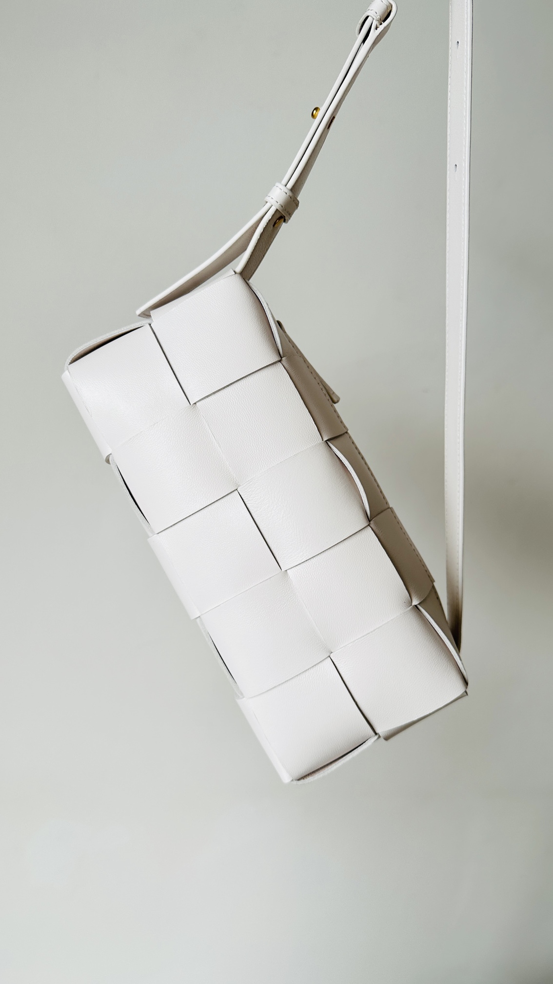 bo*te*ga ve*ne*ta bR1ck mini cassette bag-23.5*10*10cm