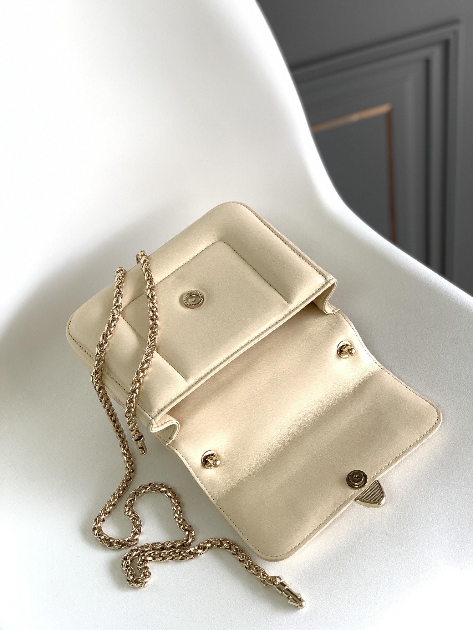 B*l*ai mary katrantzou x B*l*ai-19*15*6cm