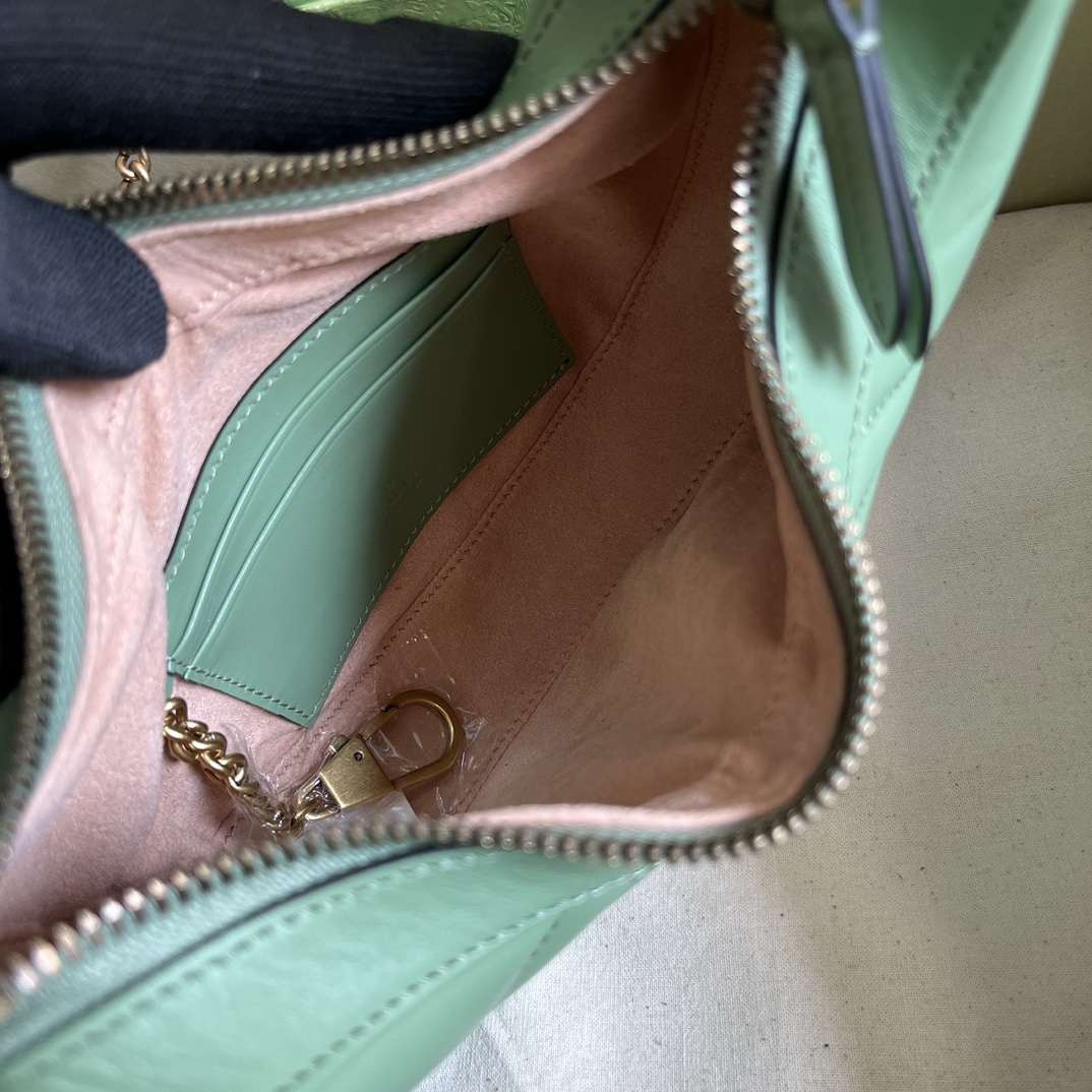 G*u*i marmont bag-21x11x5cm