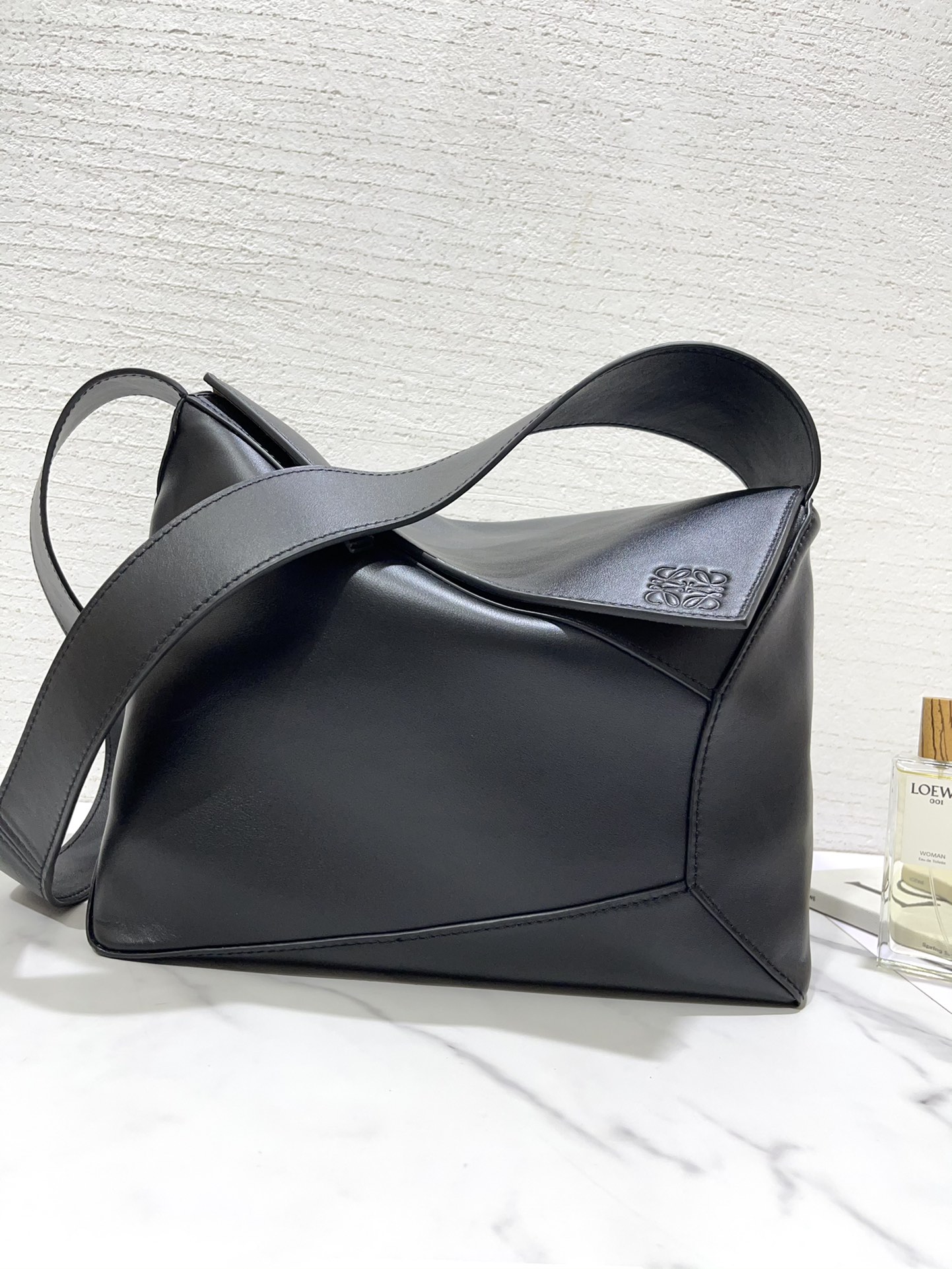 L0ew* hobo bag-33.5*16.5*24cm