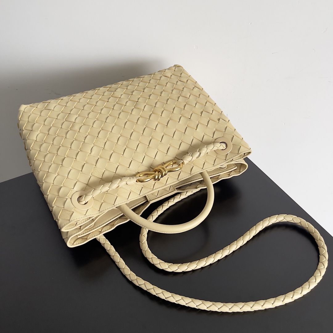 bo*te*ga Ve*ne*ta andiamo-32*24*12cm