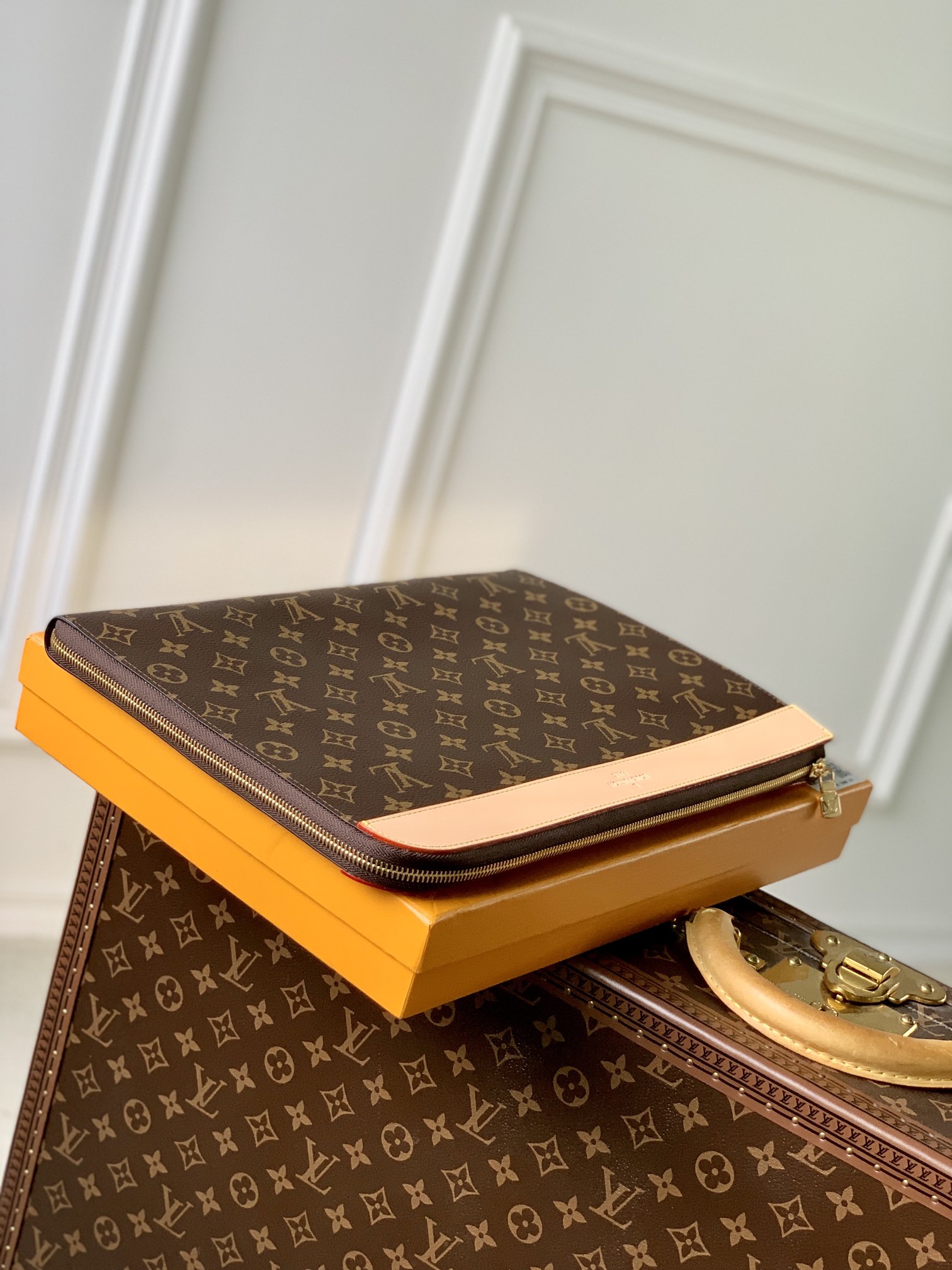 l0*is V*t0n pochette jour-m82540-35 x 25 x 2.8cm