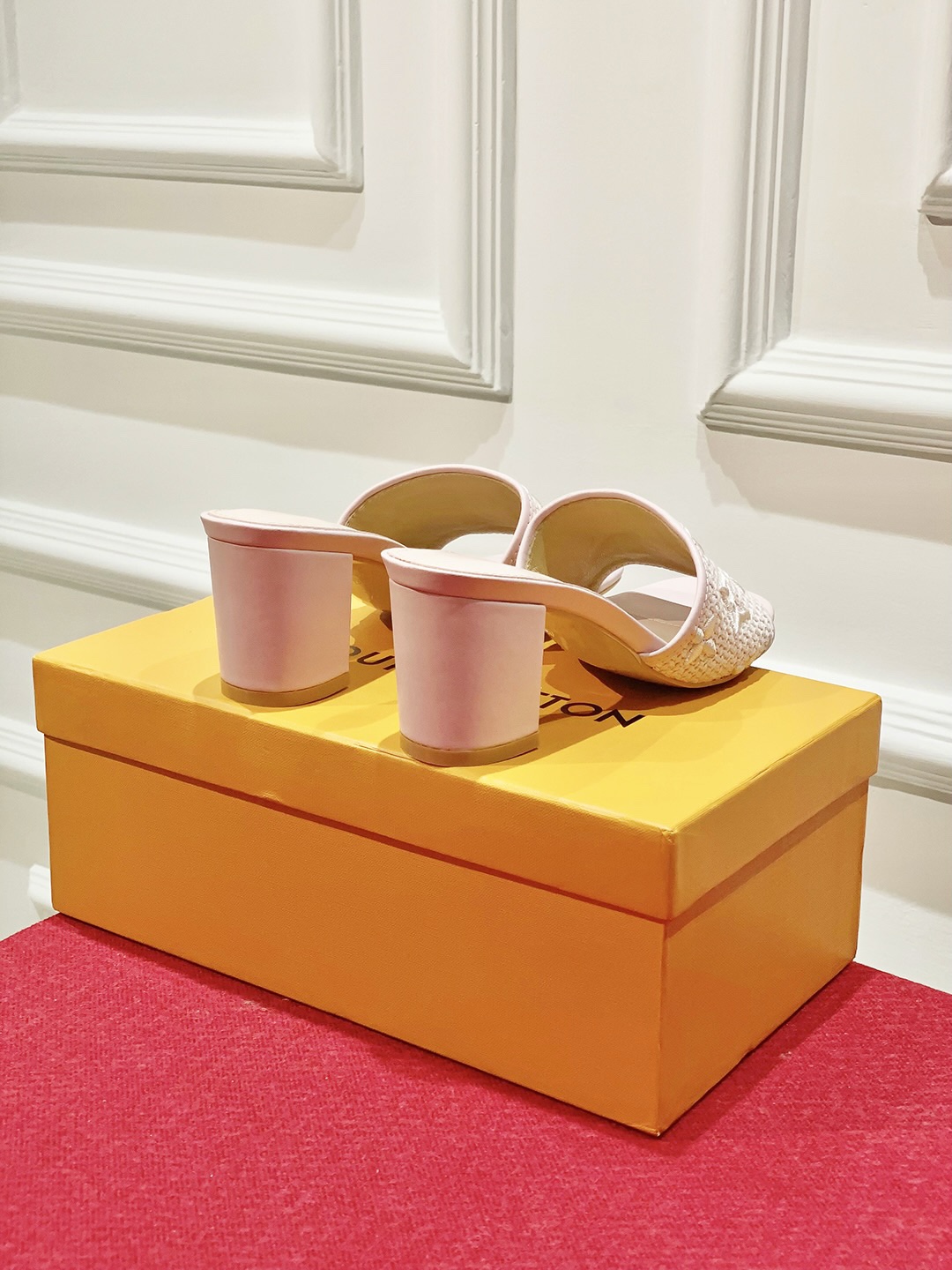 l0*is V*t0n slippers-6.5cm