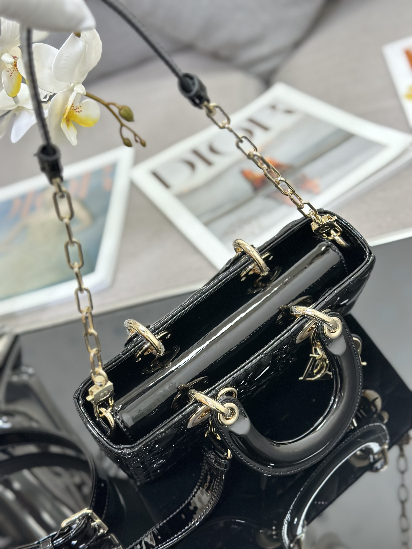 lady D*or handle bag-22*12*6cm