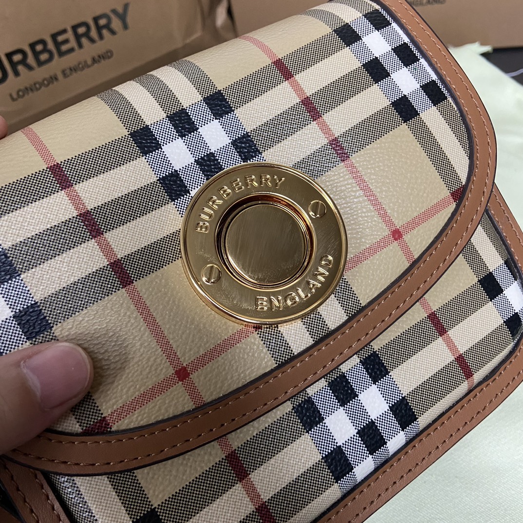 B**rry crossbody bag-19 x 6 x 16cm