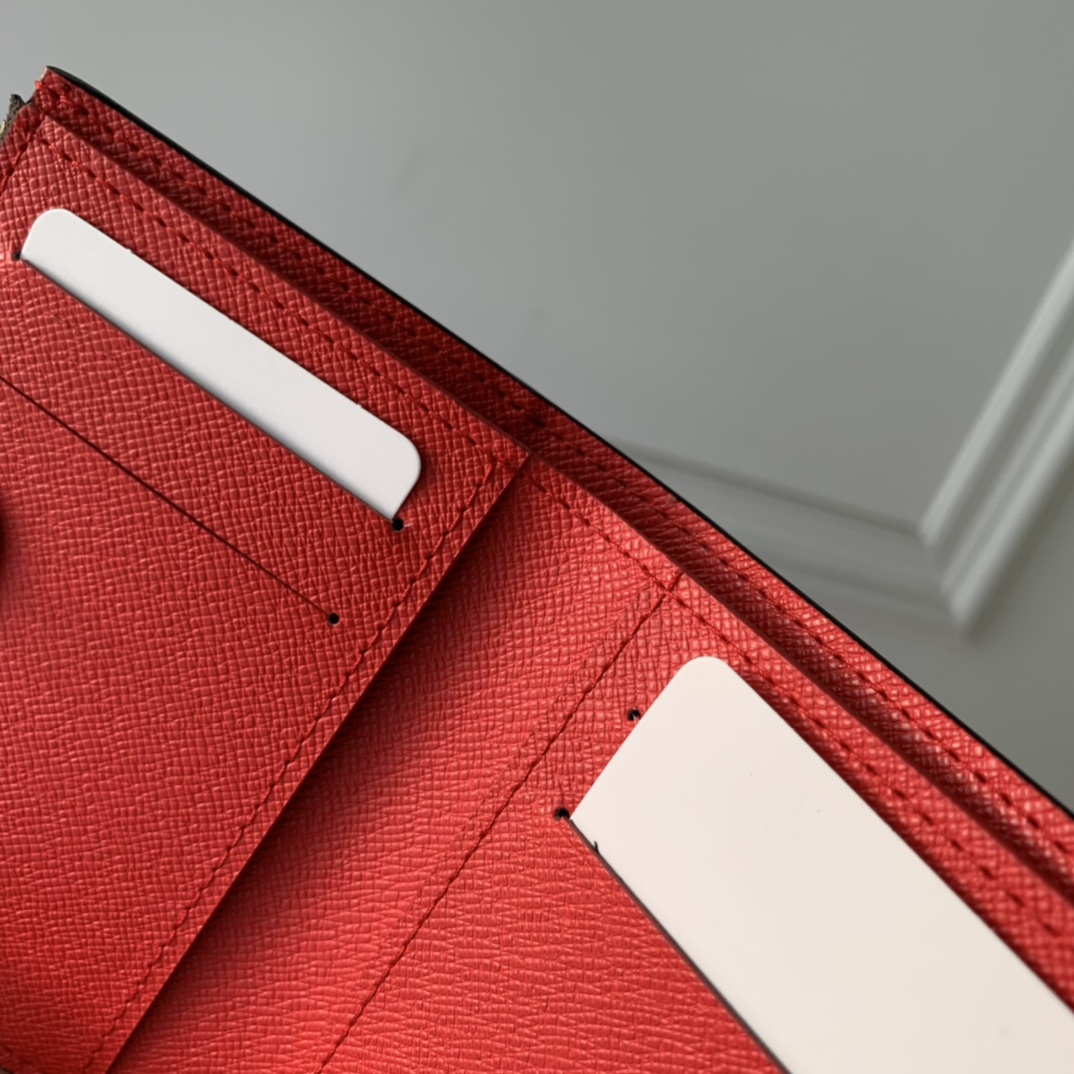 l0*is V*t0n wallet- m82381-9×11.5×1.5cm