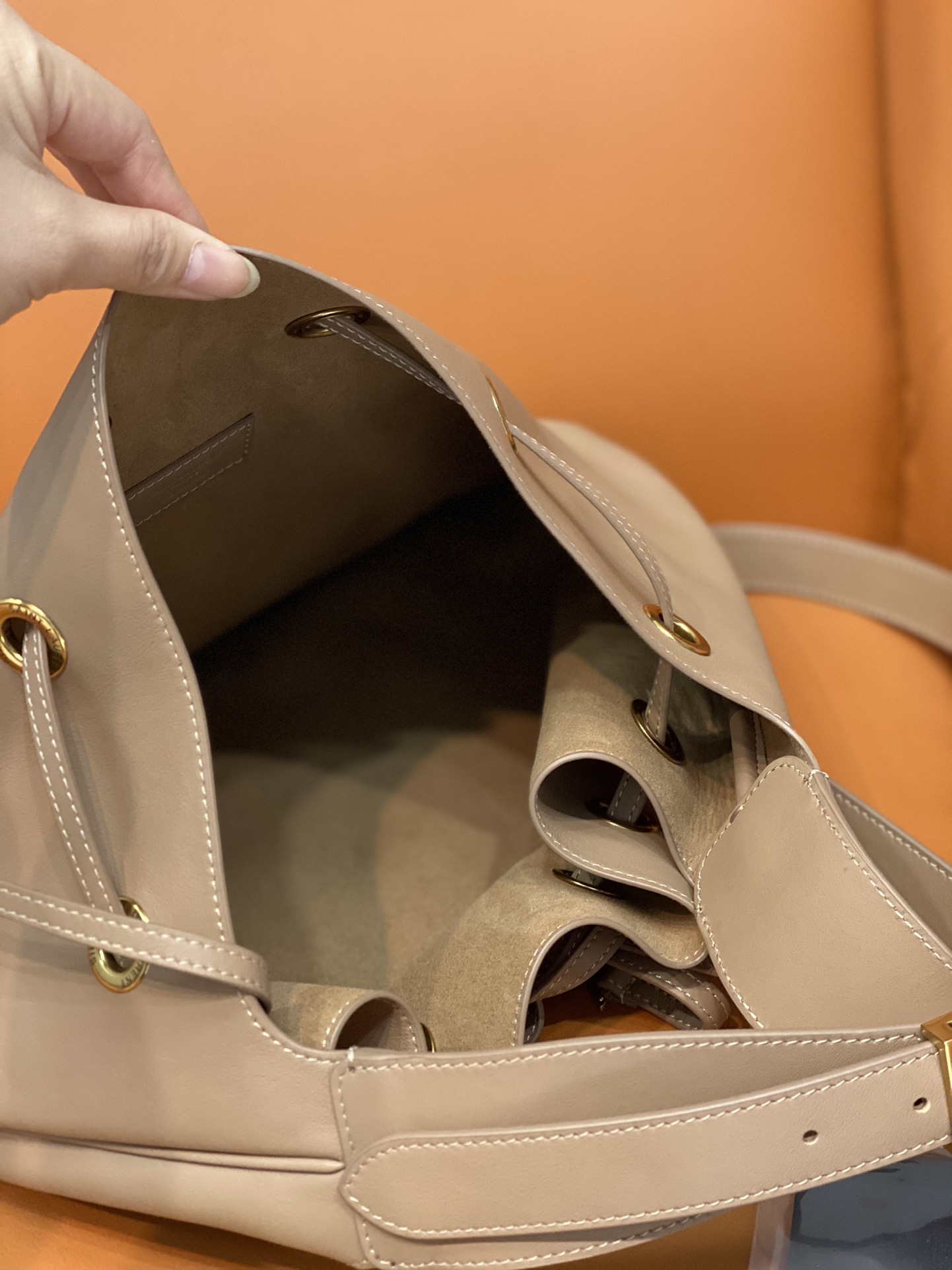 Y*L hobo bag-44×33×2.5cm