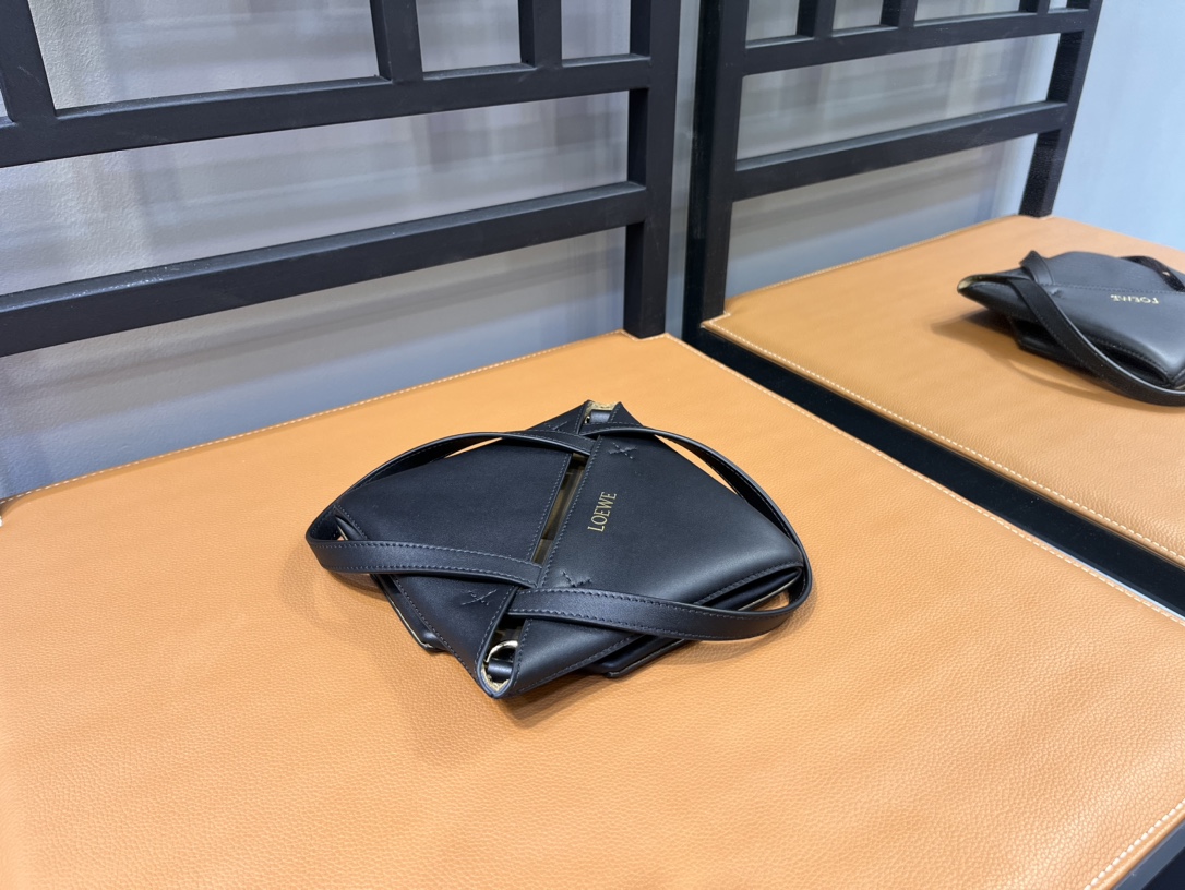 L0ew* puzzle tote-16.5/9.5/20cm