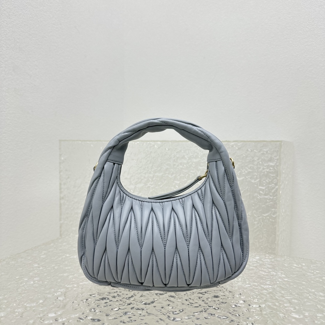 M*um*u wander hobo bag-20*6*17cm