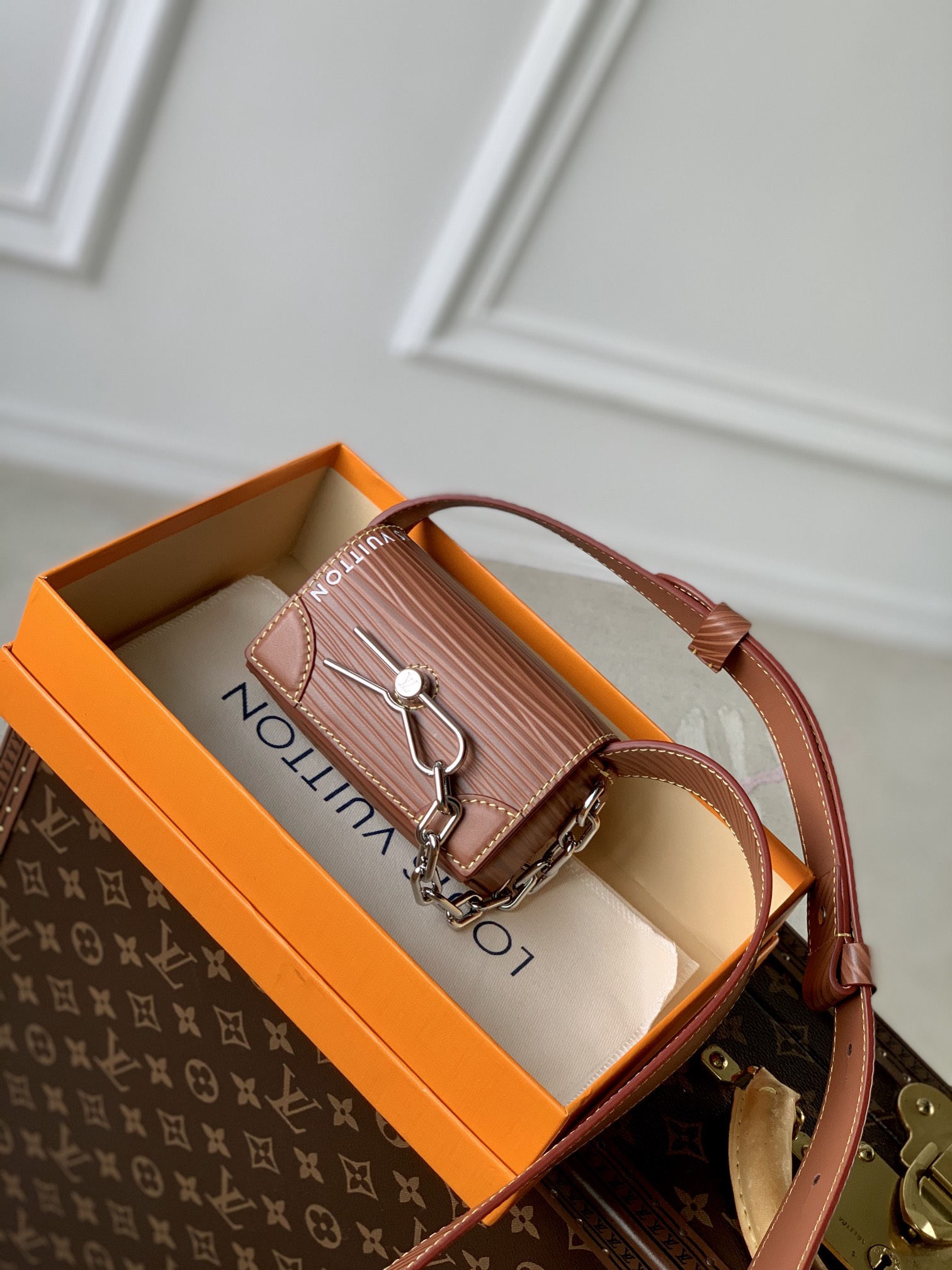 l0*is V*t0n micro steamer bag-13*8*4.5cm