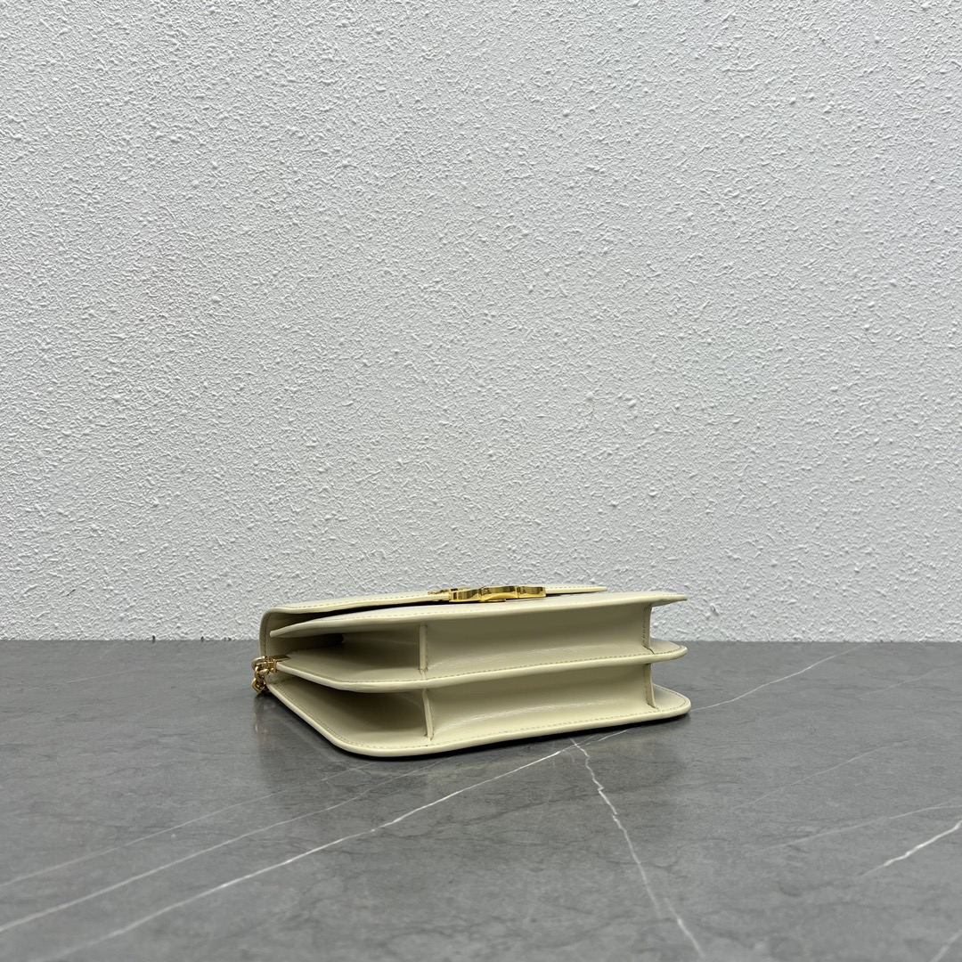 Ce**e college triomphe bag-20x15.5x6cm