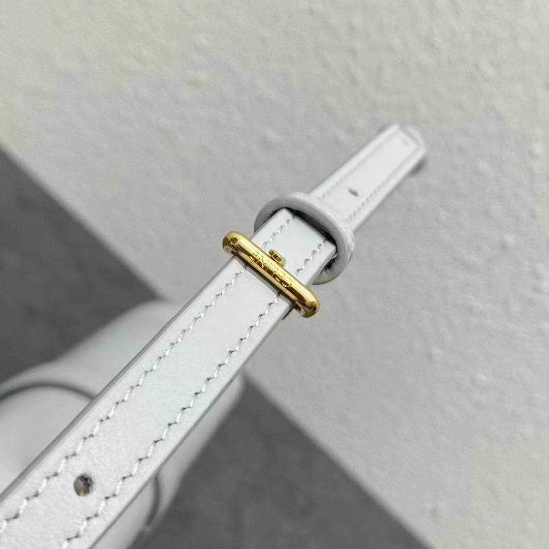 Celin Mini Tabou Clutch On Strap-16×3.5×12.5CM