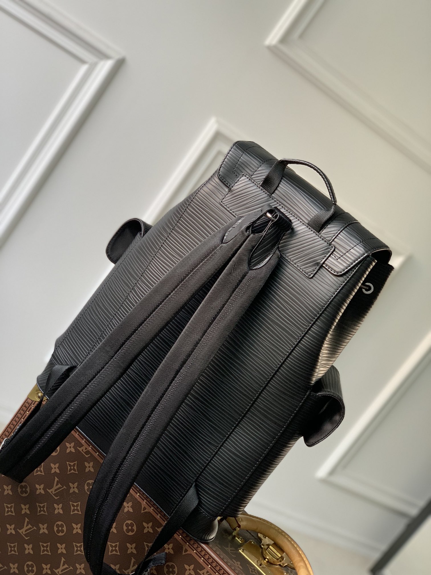 l0*is V*t0n x yk christopher backpack m21978-38*44*21cm