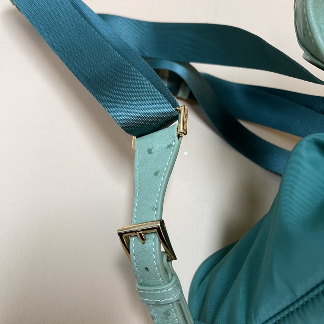 Pra*a backpack 1bz074 -20.5×25×11.5cm