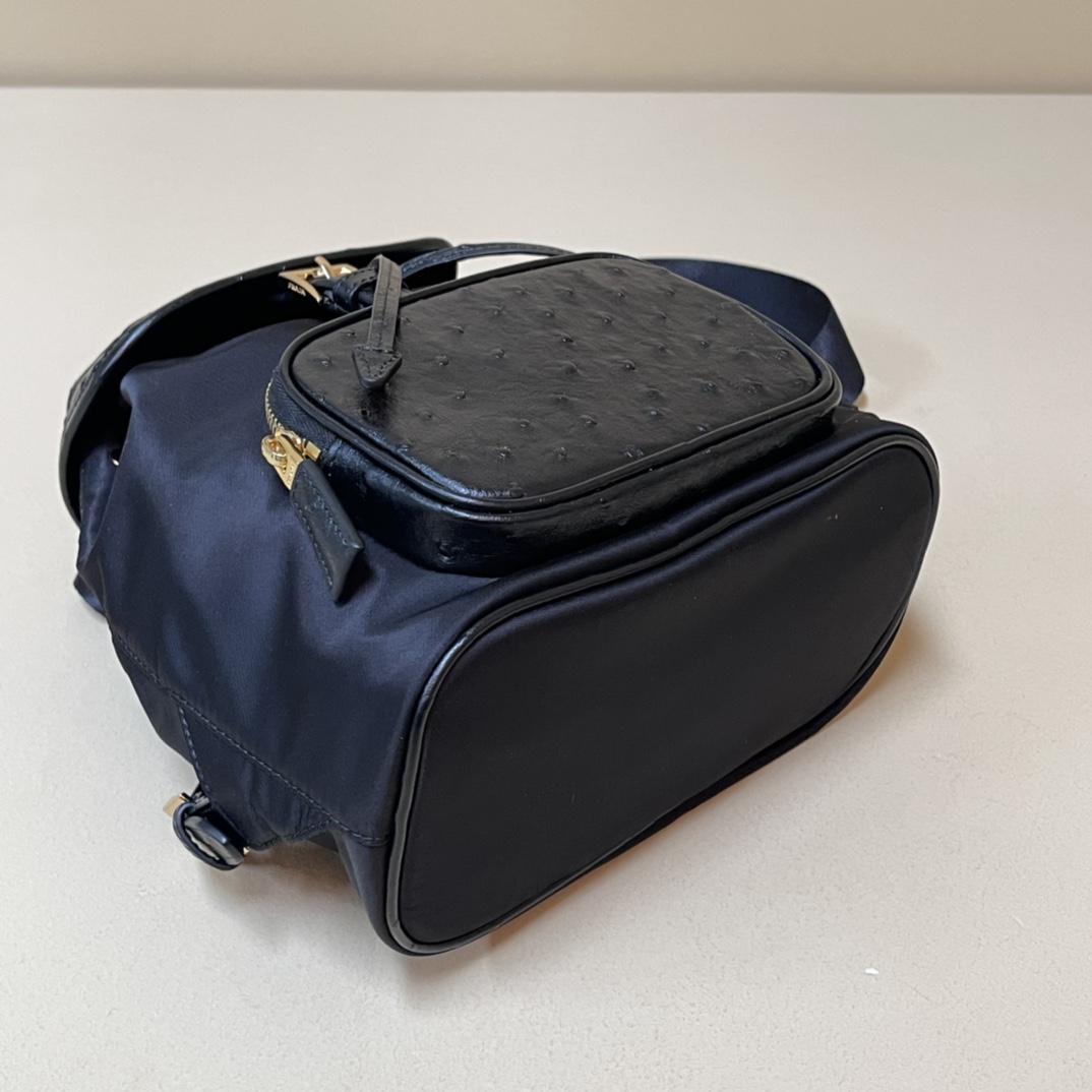 Pra*a backpack 1bz074 -20.5×25×11.5cm