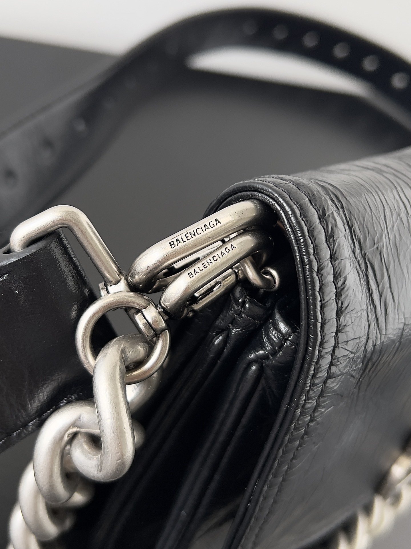 Ba*len*cia*ga bb soft bag-25.3*24.8*3cm