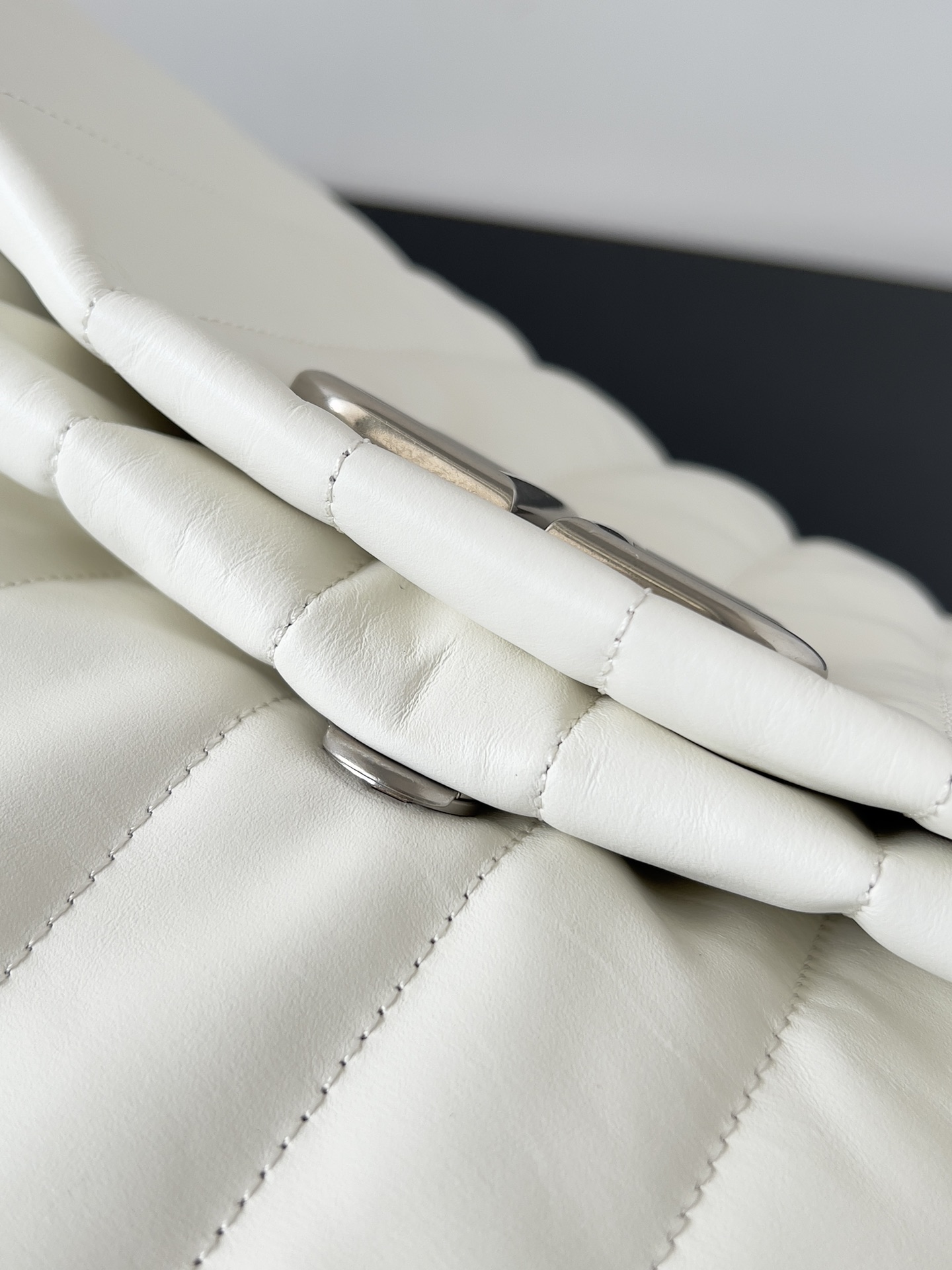 Ba*len*cia*ga monaco bag-43.5*32*13cm