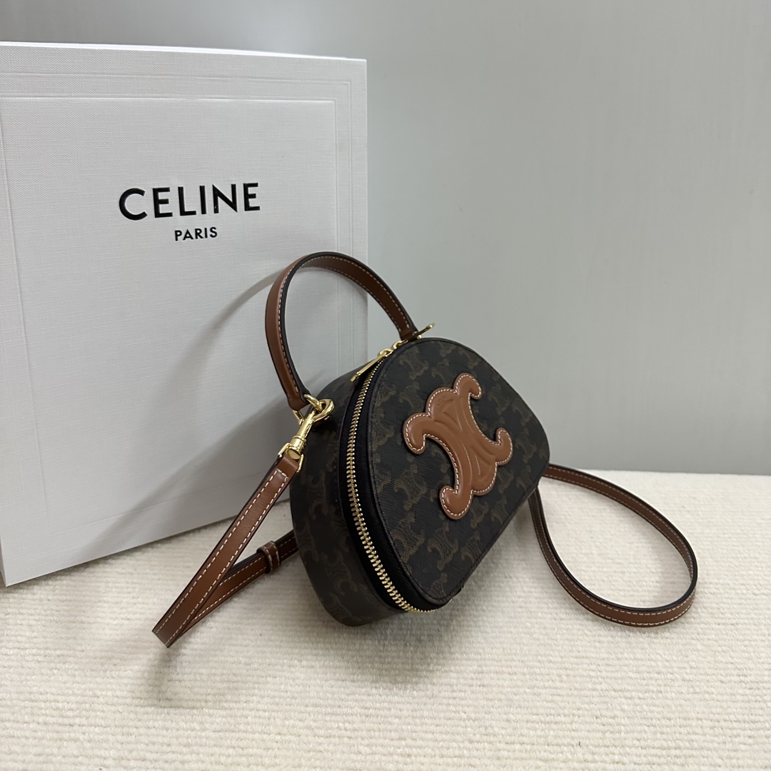 Ce**e print crescent bag-18x12.5x6cm