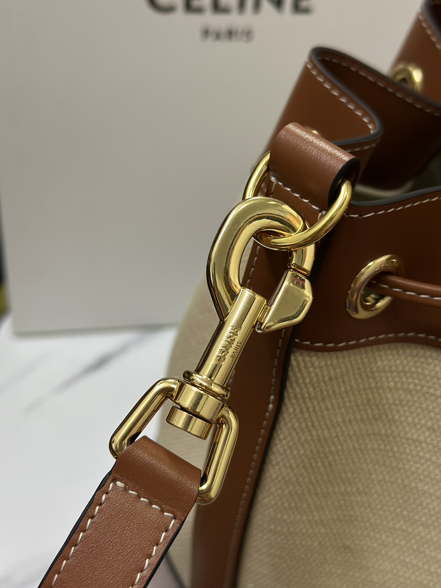 Ce**e bucket-27x18x18cm