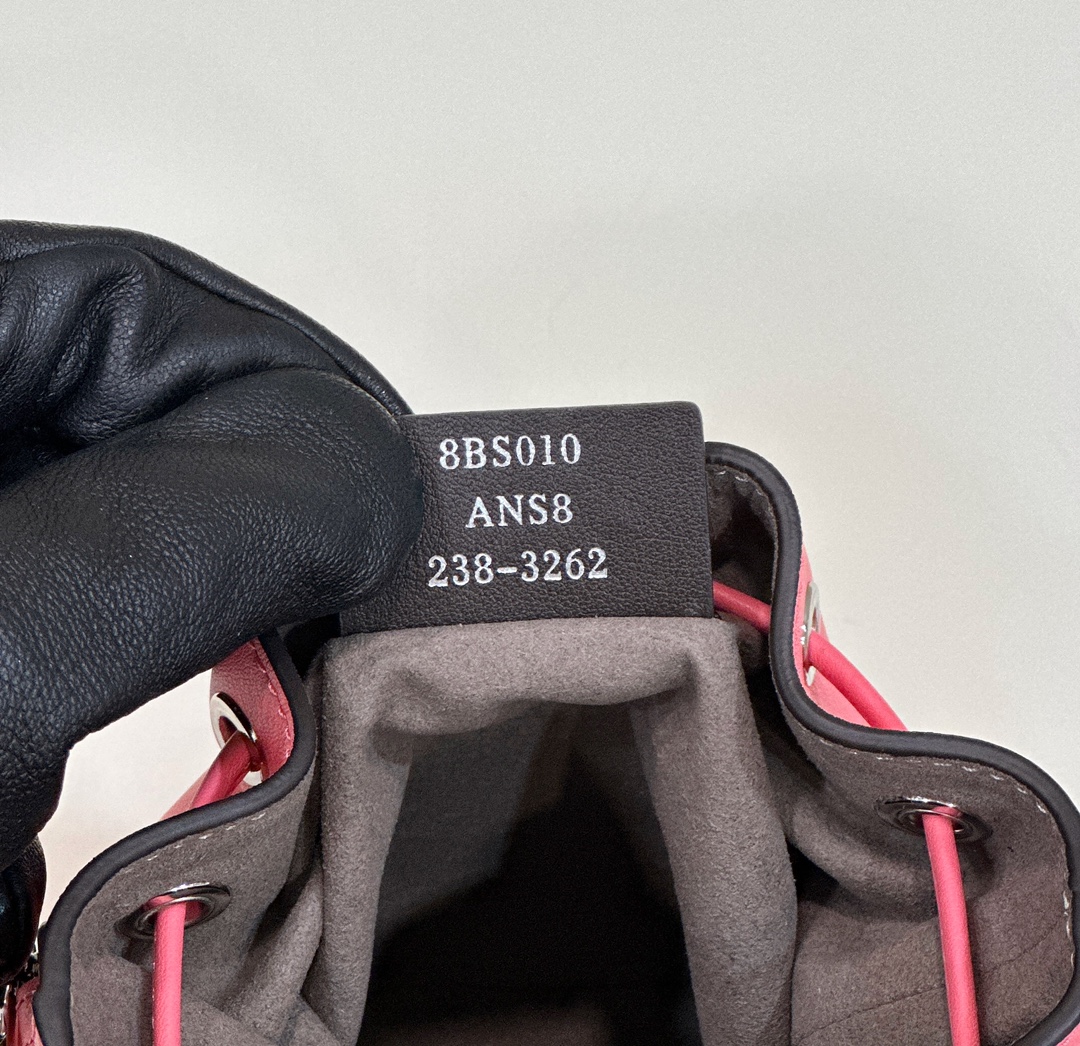 F**di mini mon tresor bag -12x18x10cm