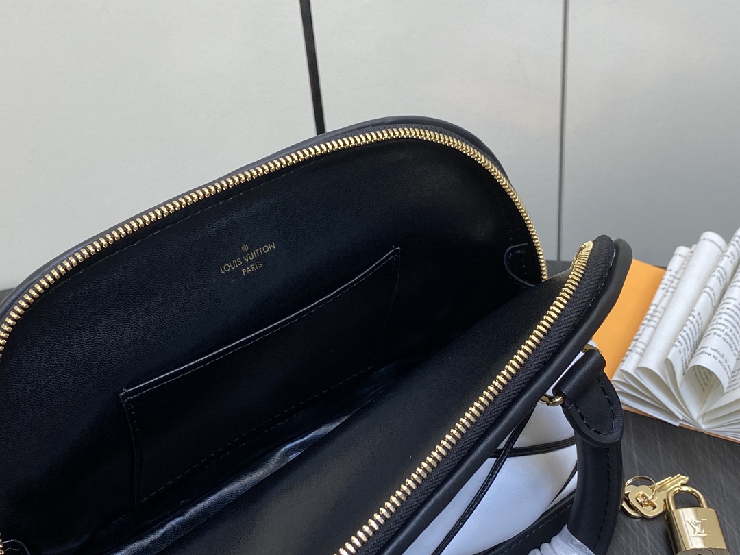 l0*is V*t0n m22878 alma bb-23.5 x 17.5 x 11.5cm