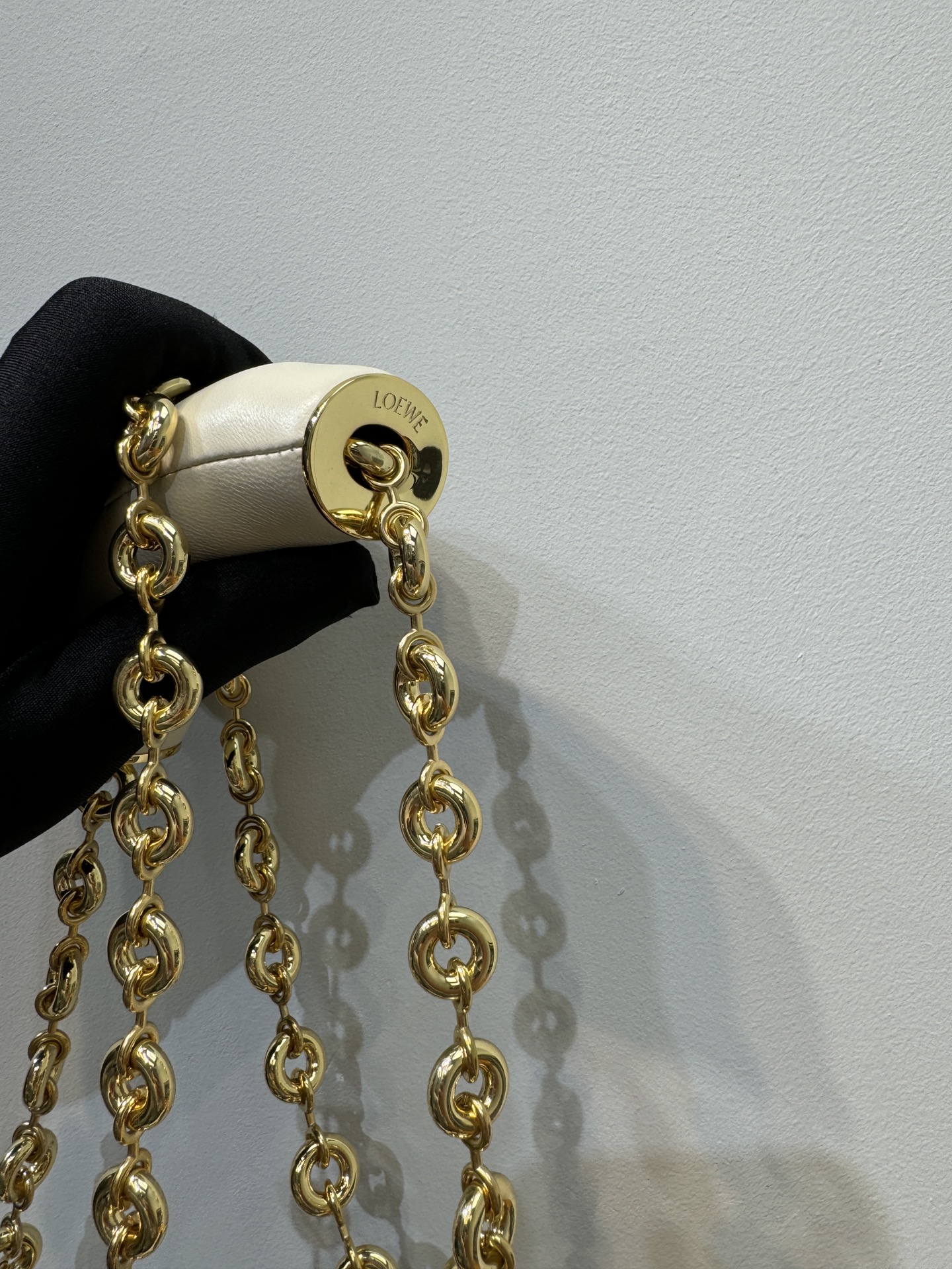 L0ew* squeeze bag-29*24*10.5cm