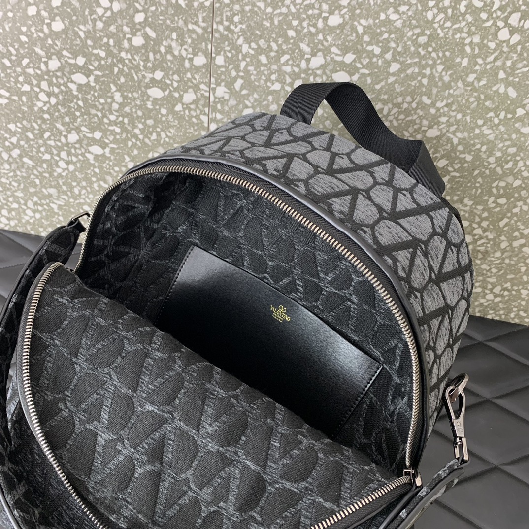 Va1e*ntin0 garavani la troisieme toile lconographe bakcpack-30*42*33cm