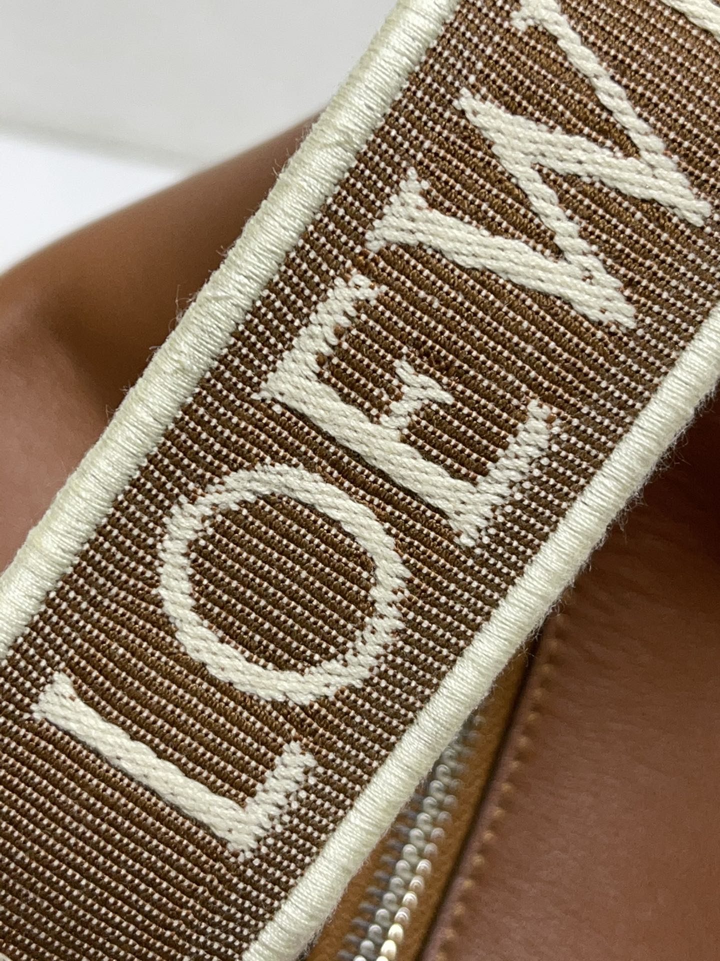 L0ew* cubi bag-43*29*13.5cm